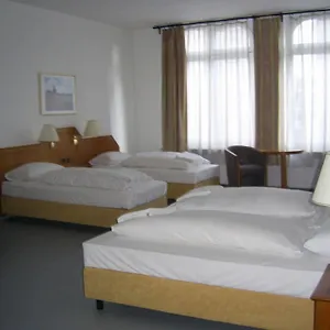 Отель Willy Frankfurt