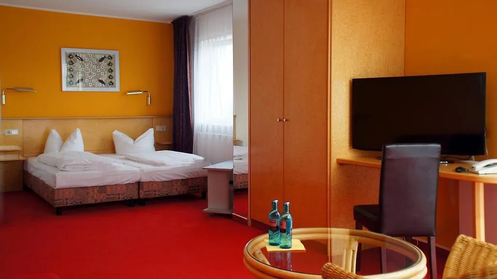 Hotel Am Buschkrugpark Berlino